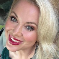 Andrea King