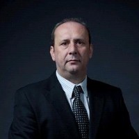 Simon Steele