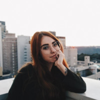 Bruna Loures