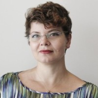 Simona Botos