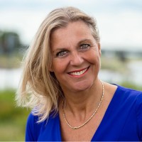 Carola Vos
