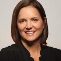 Laura Stinnett