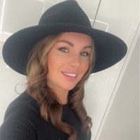 ⭐️ Laura McNally ⭐️ Assoc CIPD - HR