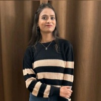 Pinki Thakur (ピンキ)