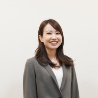 門馬汐里