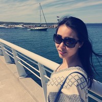 Yan Weili