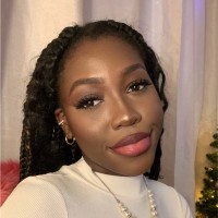 Paula Oben