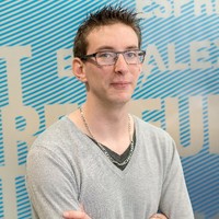 Boris Dedecker