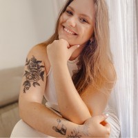 Anne Melo