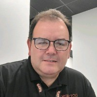 ROBERTO MENA