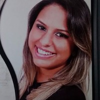 Lorenna R.