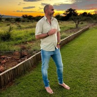 Gareth Llewelyn-Williams