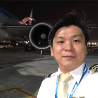 Youngtak Lee