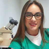 Naiane Gonçalves, Phd