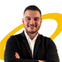 Özgür Yaşacan