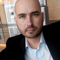 Манай Макс