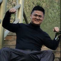 刘首越
