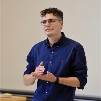 Niklas Meinhold