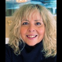 Renée Maxwell