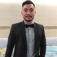 vicky hanggara