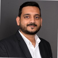 Mayank Mundhra, Frm
