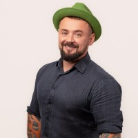 Krzysztof “Kris” Bednarz
