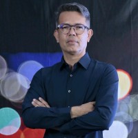 Edney Palhares Medeiros