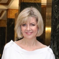 Sue Dinley