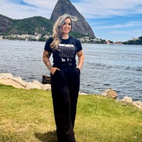 Ingrid Melo