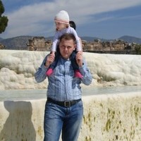 Максим Волков