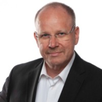 Stefan Szostak