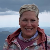 Dena Saunders