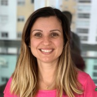 Nicole Stivaletti de Campos