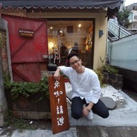 周佳慶