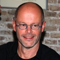 Armand Vos