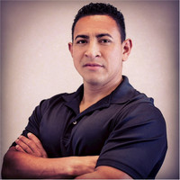 Ever Hernandez