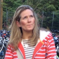 Suzanne Borland