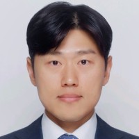 Jonghyeon Lee