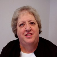 Linda Knutson