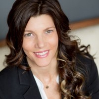 Julie Singer