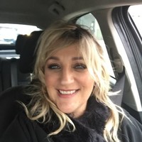 Lesley Fuller