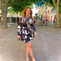 Stéphanie Axinte