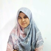 Andi Ummu Haina, Se