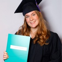 Nienke Desloover