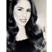 Holly Stone
