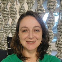 Ana Paula L. Dias