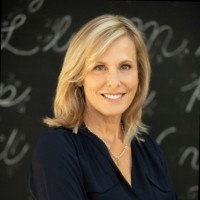 Renee Smith, Med
