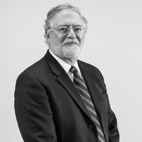 Kenneth R. Plumb