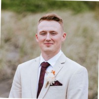 Luke Thompson