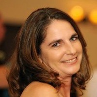 Linda D Hatcher
